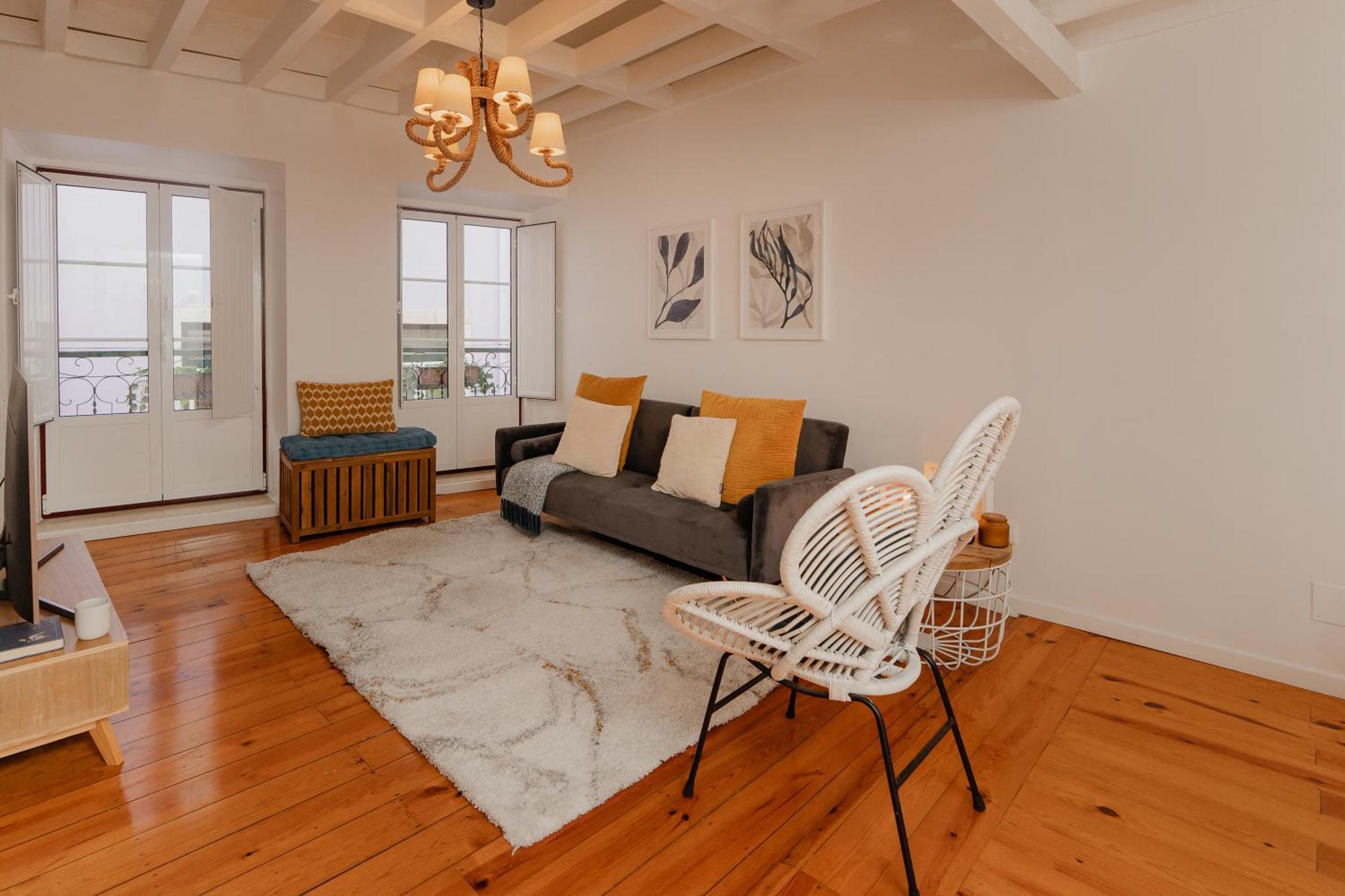 דירות ליסבון Stylish Getaway In A Mezzanine Flat By The Castle מראה חיצוני תמונה
