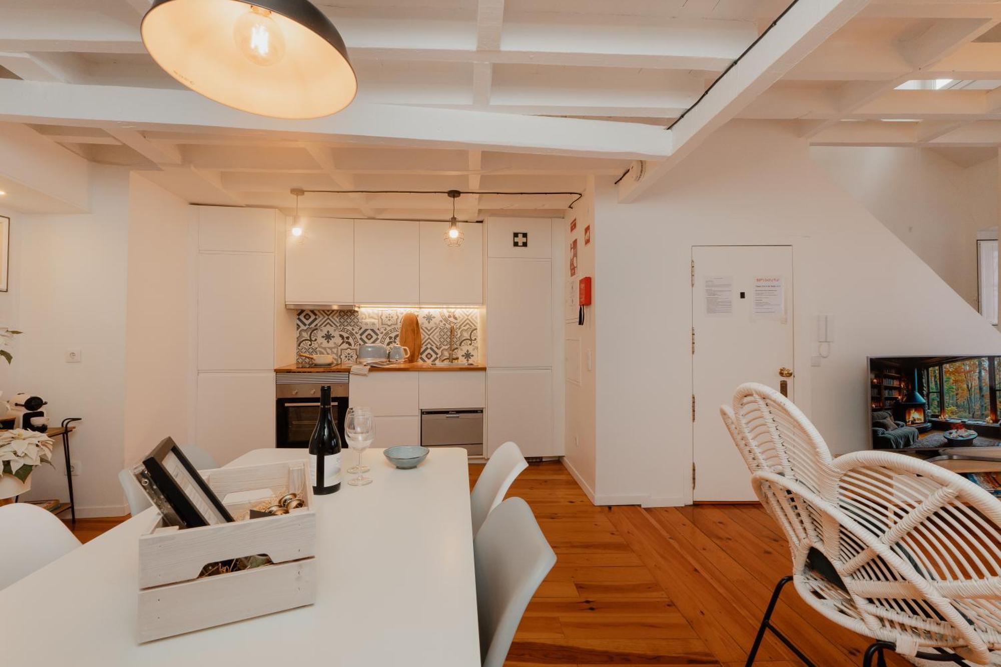דירות ליסבון Stylish Getaway In A Mezzanine Flat By The Castle מראה חיצוני תמונה