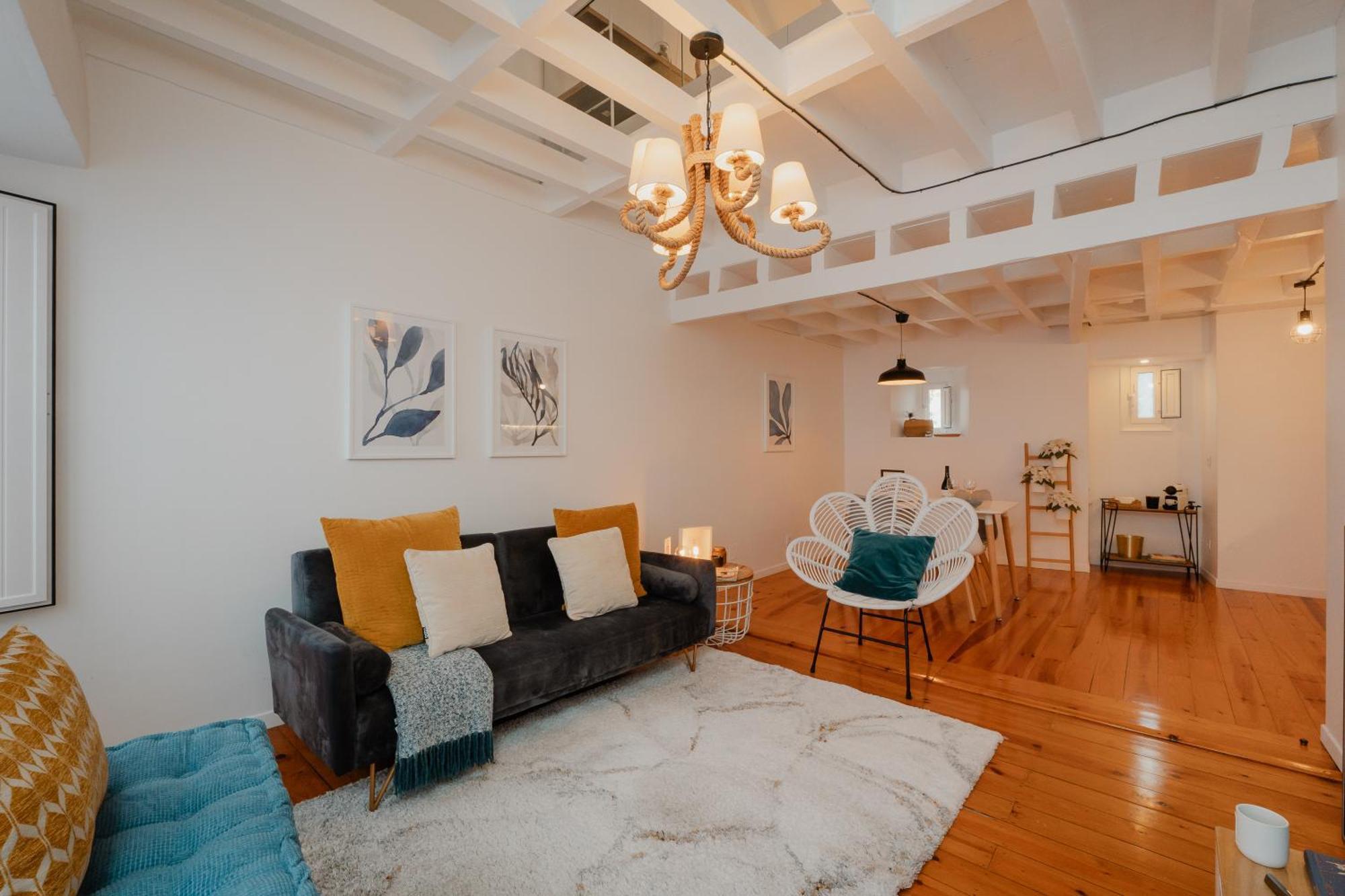 דירות ליסבון Stylish Getaway In A Mezzanine Flat By The Castle מראה חיצוני תמונה