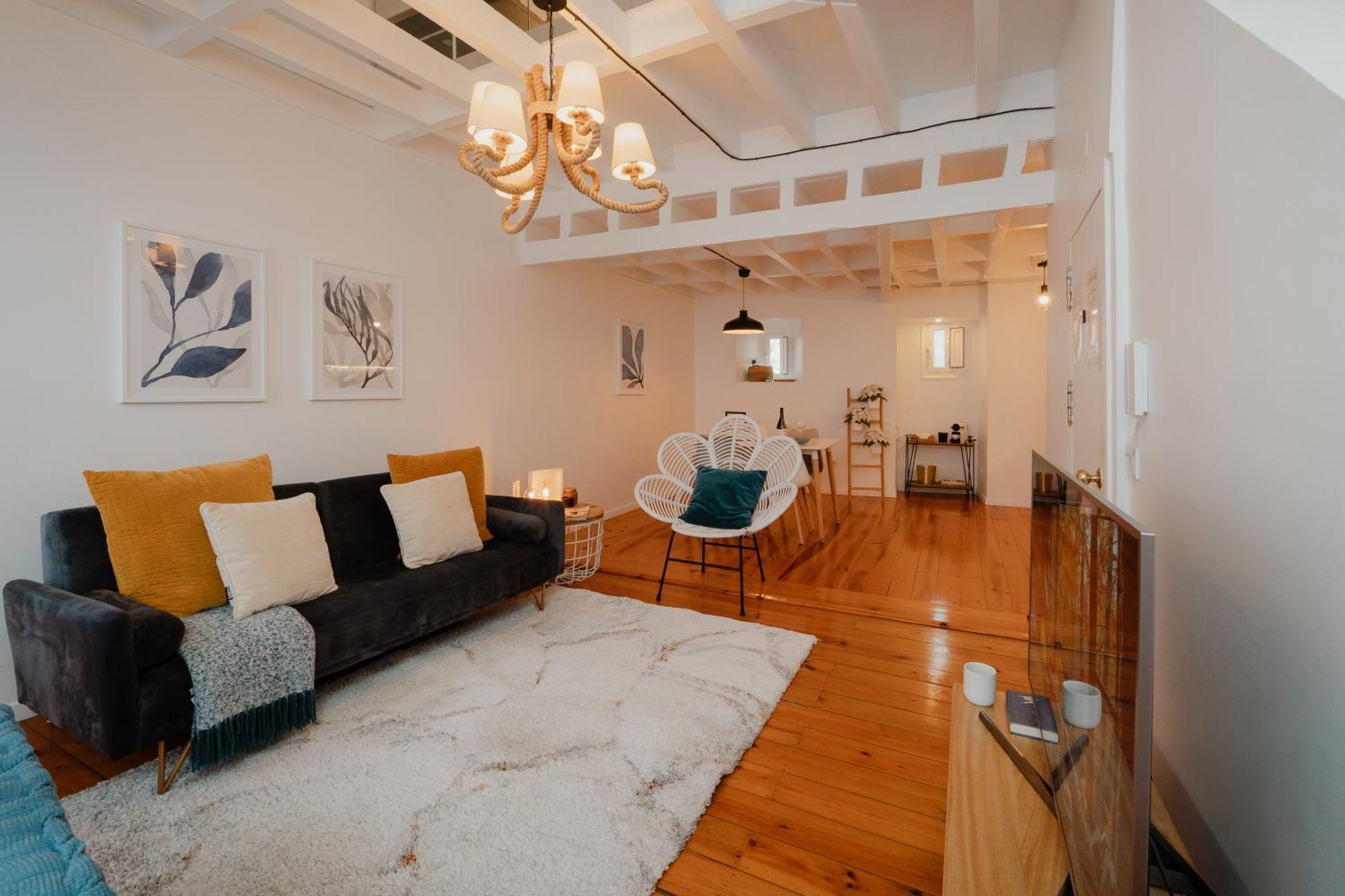 דירות ליסבון Stylish Getaway In A Mezzanine Flat By The Castle מראה חיצוני תמונה
