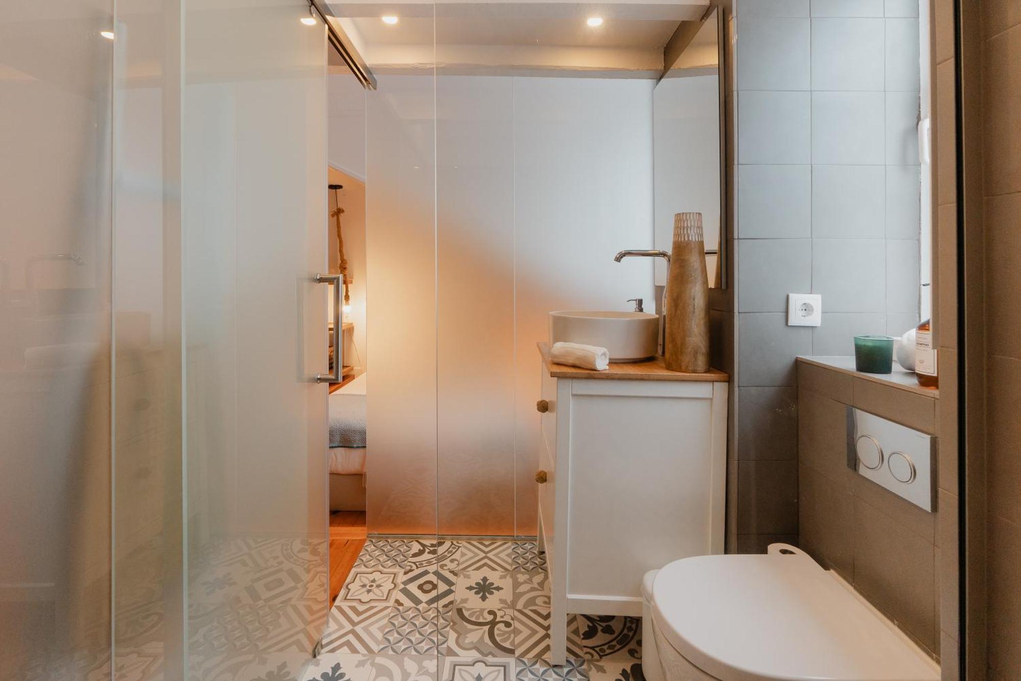 דירות ליסבון Stylish Getaway In A Mezzanine Flat By The Castle מראה חיצוני תמונה