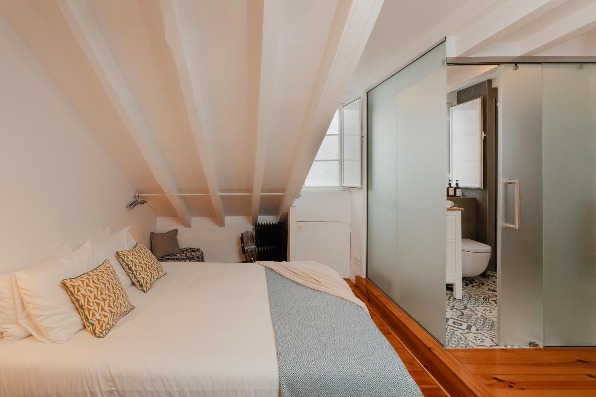 דירות ליסבון Stylish Getaway In A Mezzanine Flat By The Castle מראה חיצוני תמונה
