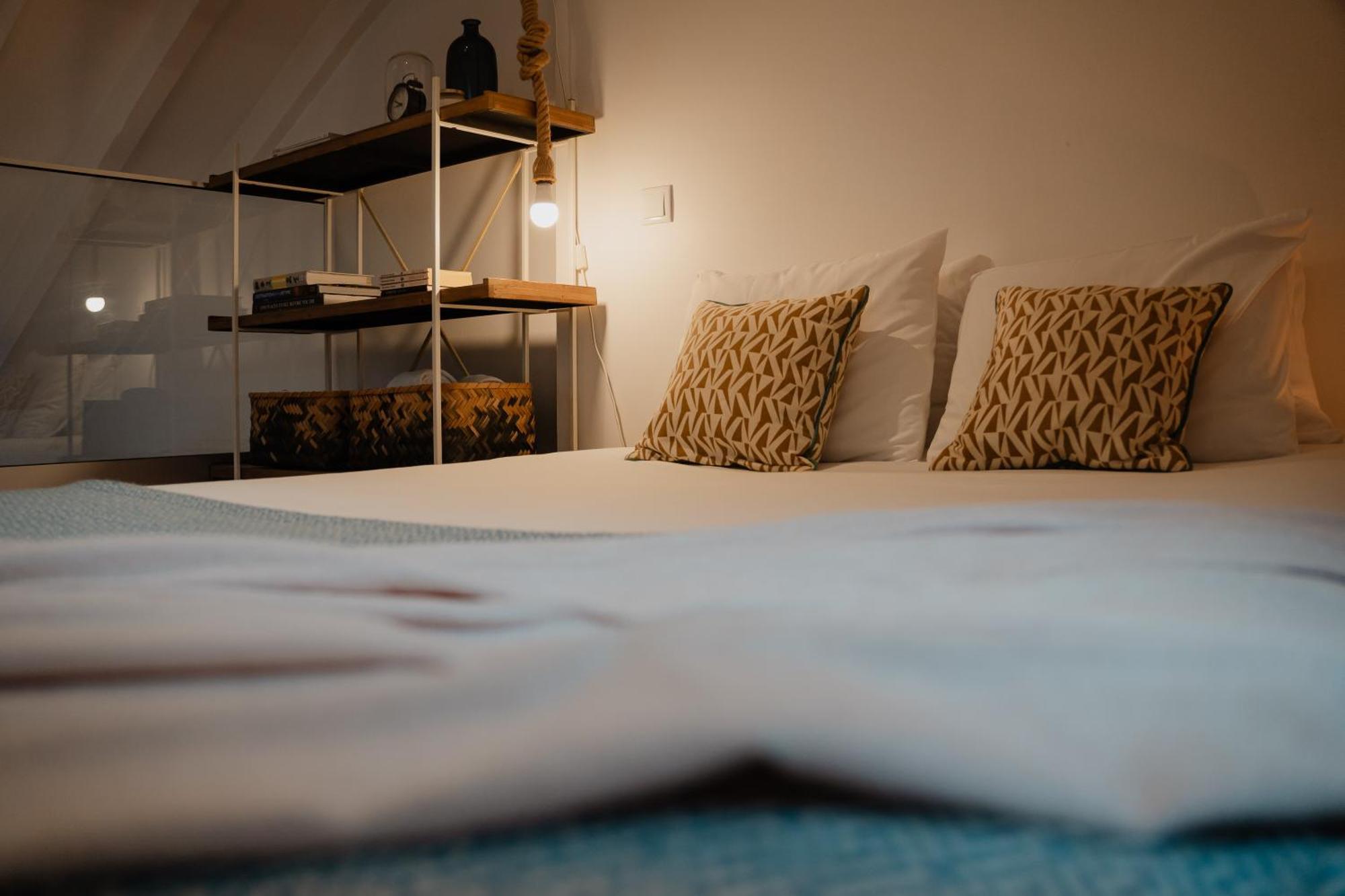דירות ליסבון Stylish Getaway In A Mezzanine Flat By The Castle מראה חיצוני תמונה
